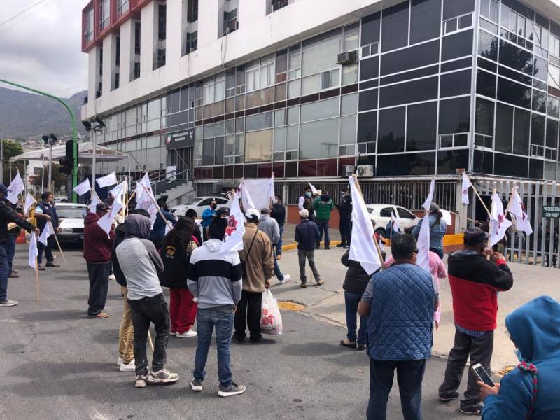 Tianguistas de Actopan piden apoyos al Gobierno estatal