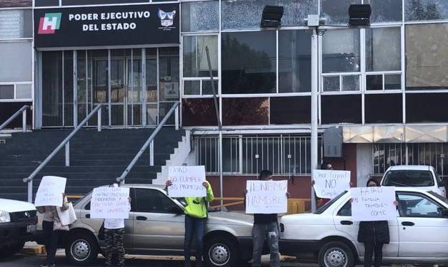 Manifestantes piden apoyos alimentarios