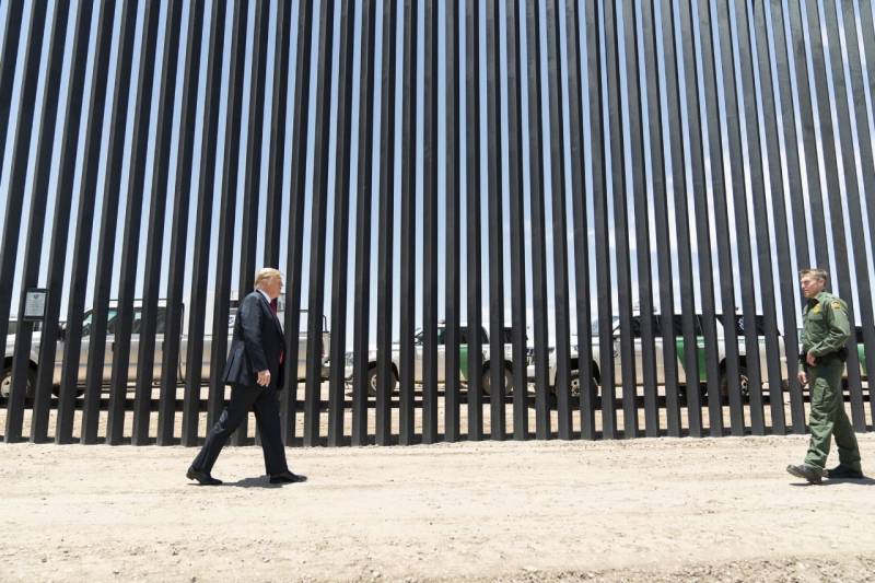 Asegura Trump que a fin de año habrá 724 km de muro construidos
