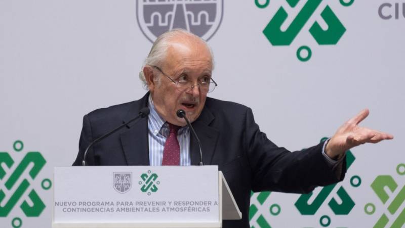 Mario Molina urge uso de cubrebocas obligatorio en México
