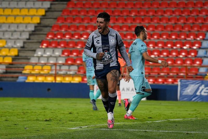 Pachuca vence a Mazatlán con gol de Víctor Guzmán
