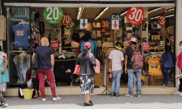 Persisten bajas ventas en comercios