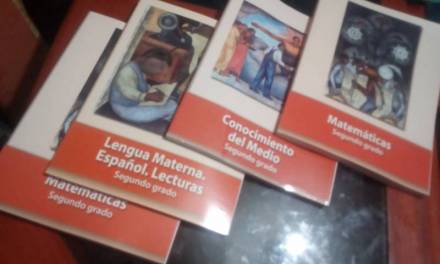 Hay rezago de 21 por ciento en entrega de libros de texto en Hidalgo