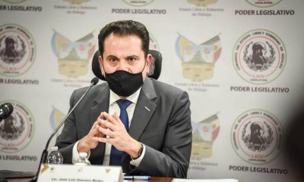 Posponen implementación de la estrategia tecnológica en servicio público