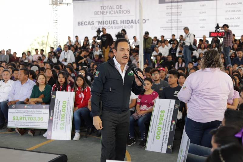 Anuncia Omar Fayad nueva convocatoria de Becas Miguel Hidalgo