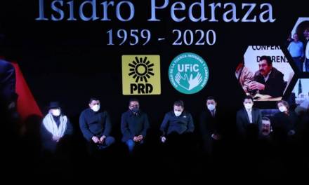 Rinden homenaje póstumo a Isidro Pedraza