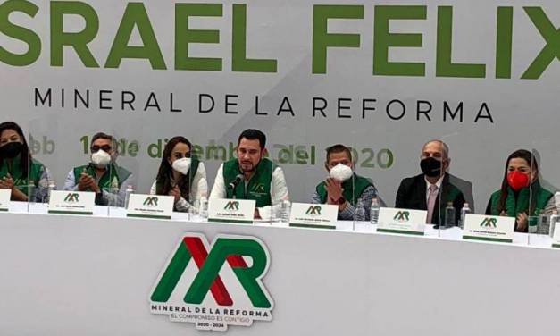 Israel Félix pide a colaboradores trabajar con lealtad