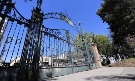 Rehabilitarán portón de Parque Hidalgo