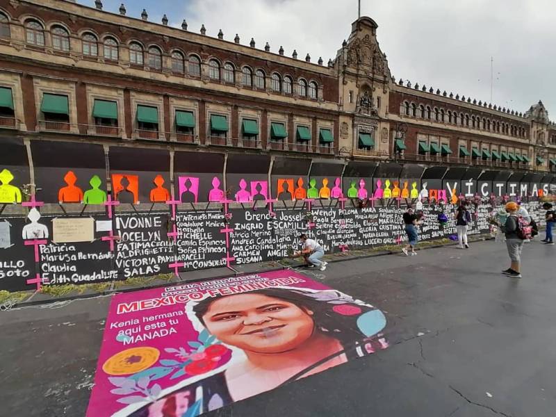 Reprueban mexicanos actitud de AMLO respecto al feminismo