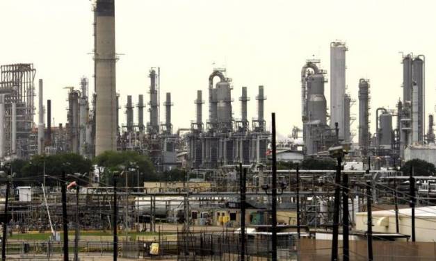 Compra Pemex refinería Deer Park, con sede en Houston