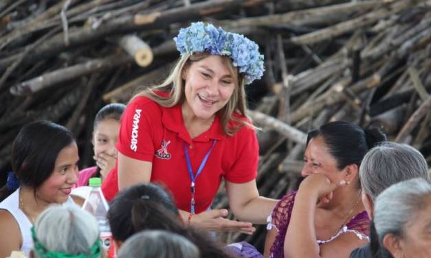 Reconoce Sayonara Vargas papel de las madres