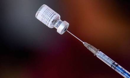 Aplicarán segunda dosis de vacuna a jóvenes de 15 a 17 años