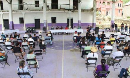 Brinda SSP Hidalgo pláticas de prevención de violencia y adicciones en comunidades indígenas de Yahualica