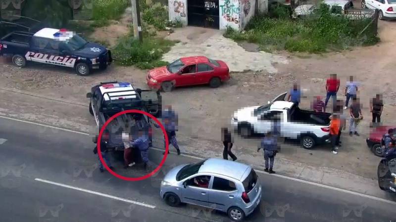 Operativo permite captura de dos hombres por robo de vehículo
