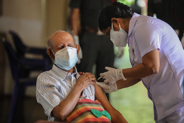 Vacunación contra influenza lleva avance de 51 por ciento en Hidalgo