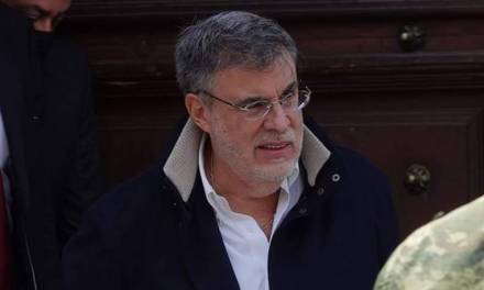 Julio Scherer sale del gabinete presidencial, lo sutituye Estela Ríos