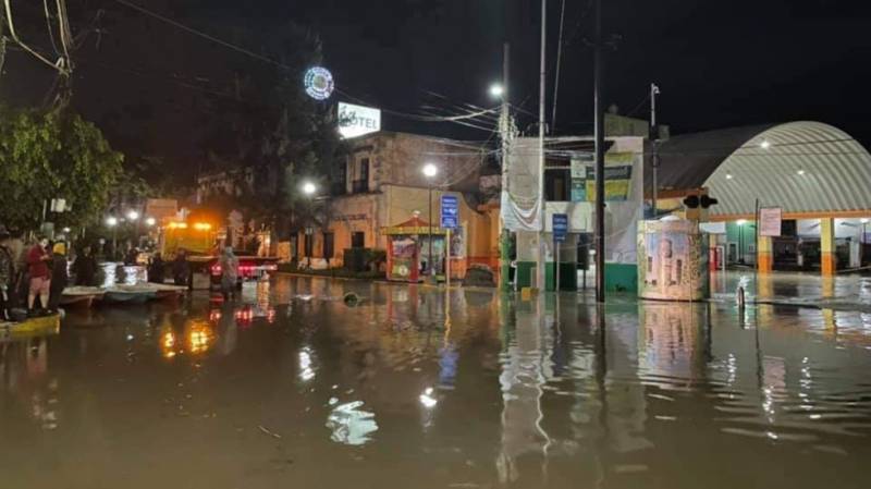 Reportan 31 mil habitantes afectados por lluvias en Tula