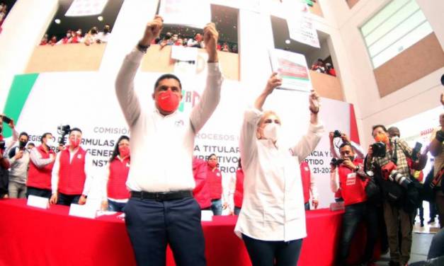 Se registra la fórmula para la renovación de la dirigencia estatal del PRI, encabezada por Julio Valera y Victoria Méndez