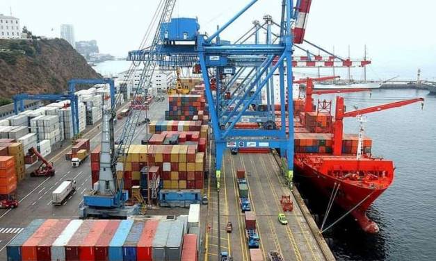 Estados Unidos en déficit comercial, importó más bienes de los exportados