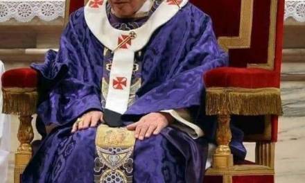 Benedicto XVI es investigado por encubrimiento de abuso de menores