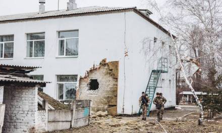 Reportan bombardeos en límites de Ucrania