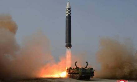 Corea del Norte prueba nuevo misil balístico, el más potente de su historia