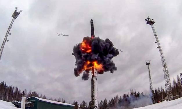 Rusia intensifica ataque contra Ucrania: lanzó misiles hipersónicos