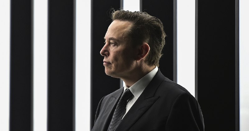 Elon Musk lanza oferta para comprar Twitter