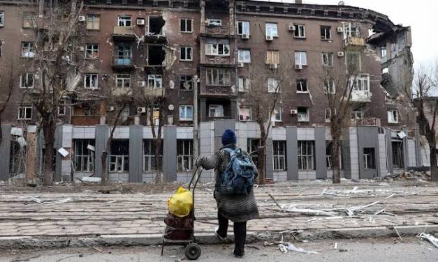 Impide Rusia evacuación de civiles de Mariúpol