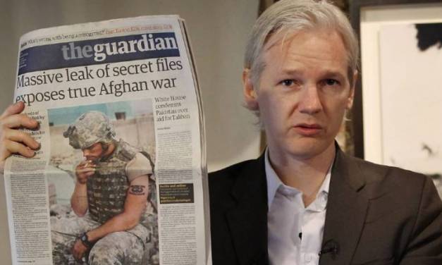 Autorizan extradición a EU de Julian Assange, creador de WikiLeaks