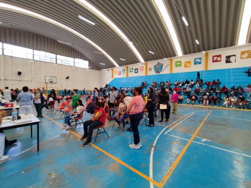 Continúa vacunación de adolescentes contra Covid-19 en Hidalgo