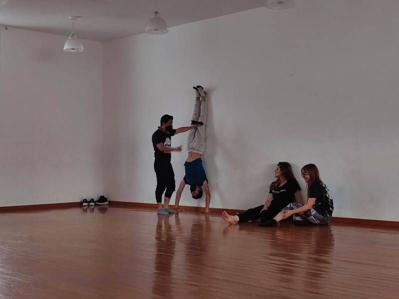 Comienza taller de acrobacias y malabares en Pachuca
