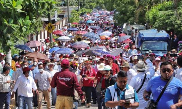 Más de 15 mil huastecos respaldan a Julio Menchaca