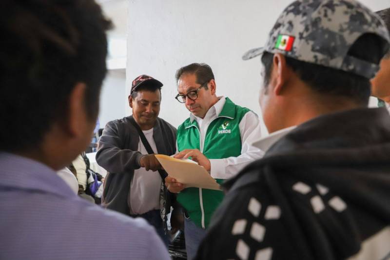 José Luis Lima estuvo en Acaxochitlán para presentar sus propuestas