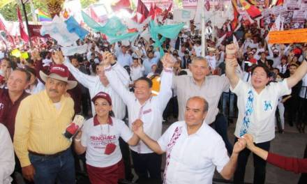 Adán Augusto y otros liderazgos nacionales de Morena respaldan a Julio Menchaca