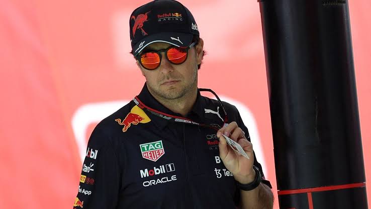 Checo Pérez termina molesto con Red Bull tras GP de España