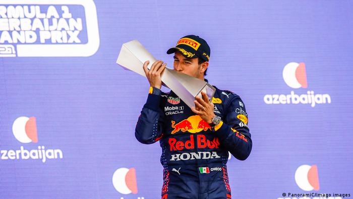 Checho Pérez gana otro podio en el GP de Azerbaiyán