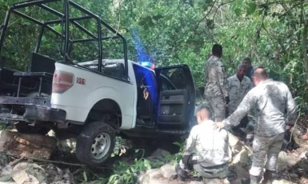 Patrulla de la Guardia Nacional vuelca en Hidalgo