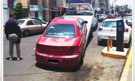 Recuperan vehículo robado en Pachuca