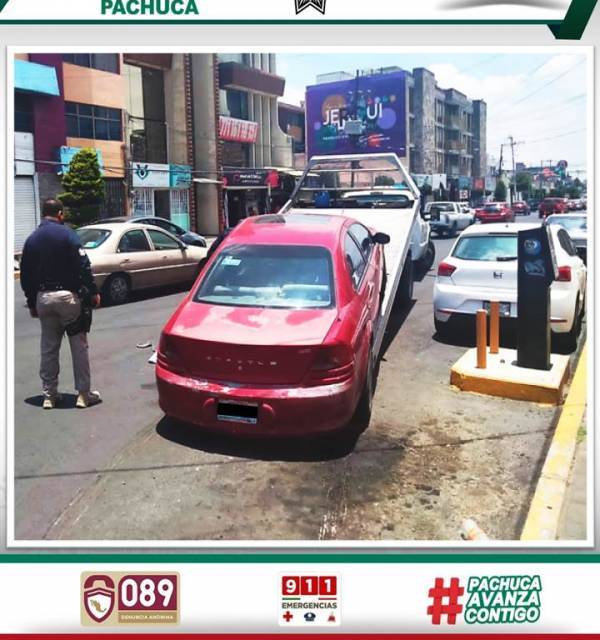 Recuperan vehículo robado en Pachuca
