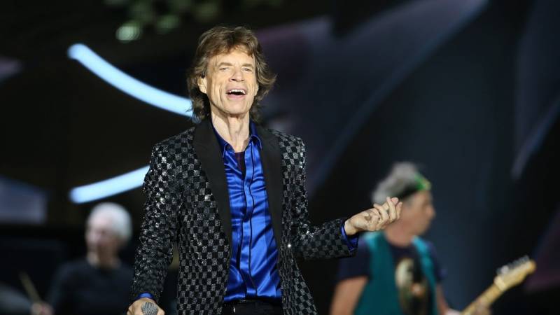 Mick Jagger, vocalista de los Rolling Stones, da positivo a Covid-19