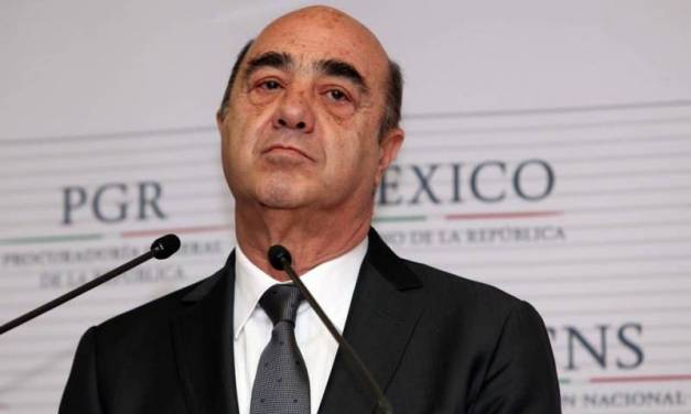 Detiene FGR a Murillo Karam, exgobernador de Hidalgo