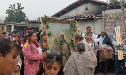 Preservan tradiciones en Acaxochitlán