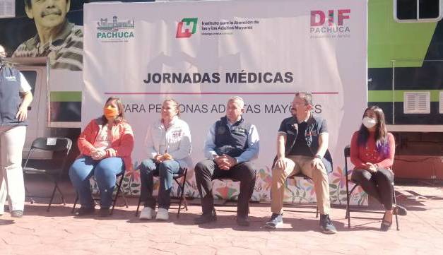 Pachuca otorga 256 servicios médicos a adultos mayores