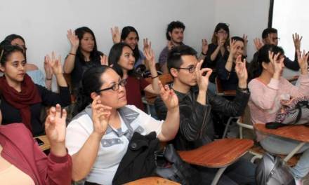 Ofrece UPP diplomado Lengua de Señas Mexicana