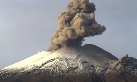 Volcán de Colima y Popocatépetl registran actividad provocada por el sismo