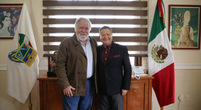 Pacta Julio Menchaca trabajar por los DDHH junto con Alejandro Encinas