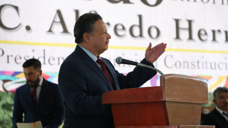 Grilla, acusa Menchaca sobre señalamientos a Santiago Nieto