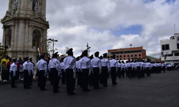 Alta afluencia en el desfile del 16 de septiembre