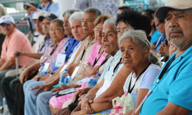 Refrenda Hidalgo compromiso con personas mayores en su día internacional